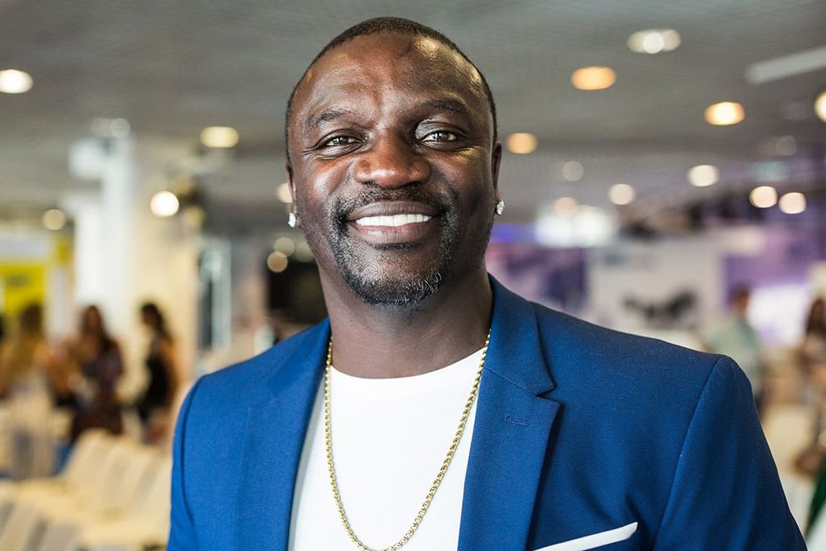 Akon wants to hold a special concert for healthcare workers - REVOLT
