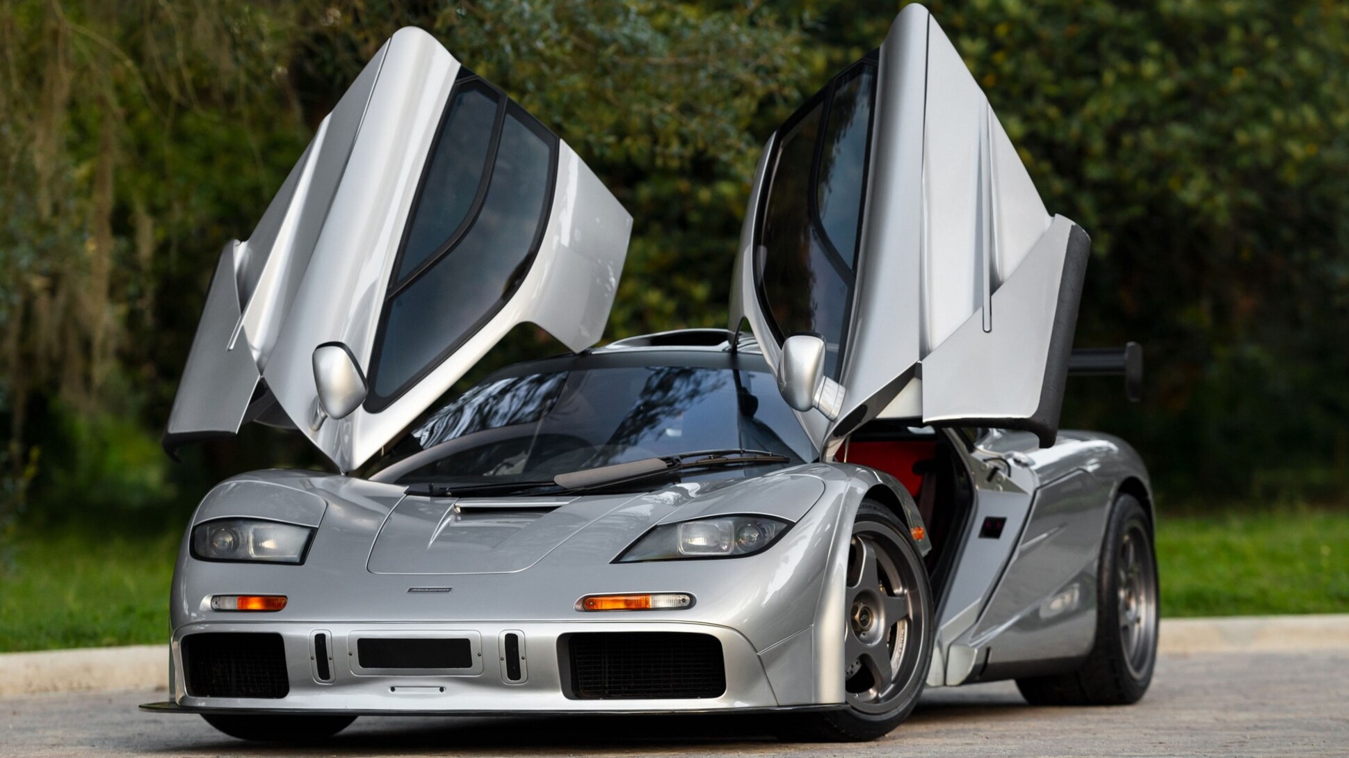 Уникальный McLaren F1 выставили на торги — Motor